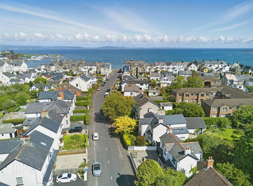 17 Godfrey Avenue, Ballyholme, Bangor, BT20 5LS