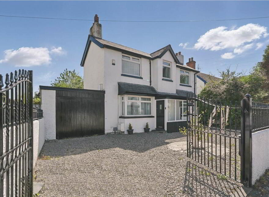 17 Godfrey Avenue, Ballyholme, Bangor, BT20 5LS photo