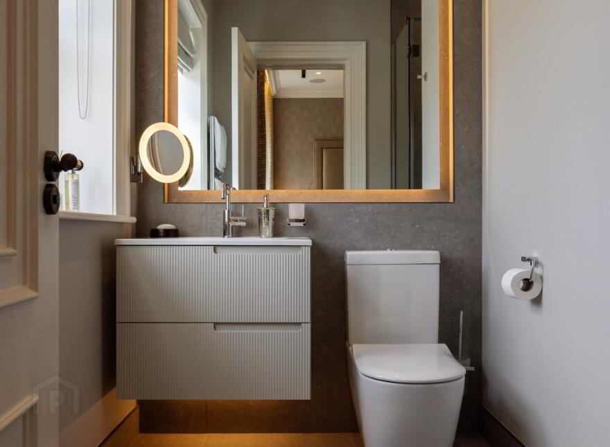 Penthouse Apartment 18 The Mansion House, Ardavon House Apartments, Ard...Cultra