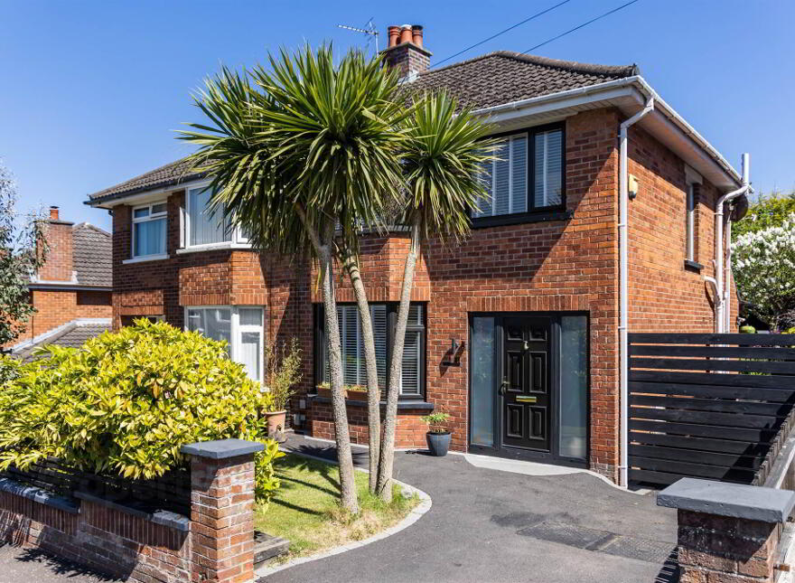41 Glenview Gardens, Belfast, BT5 7LY photo