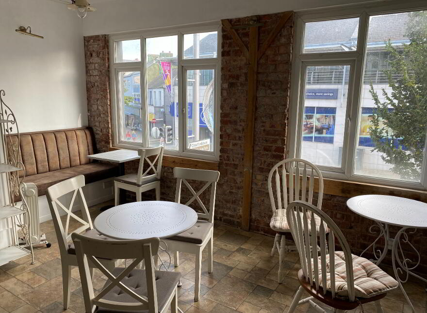 10-12 Main Street, Bangor, BT20 5AG