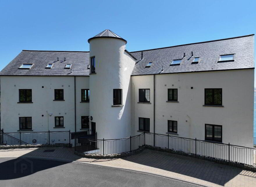 43 The Fort, Greencastle, F93VR92