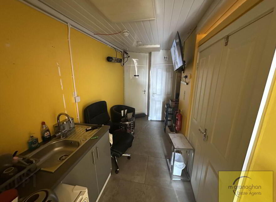 99 Falls Road, Belfast, BT12 4PE