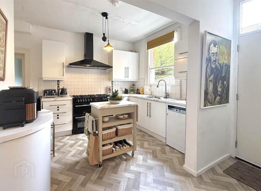 4 Knockbreda Park, Ormeau Road, Belfast, BT6 0HB