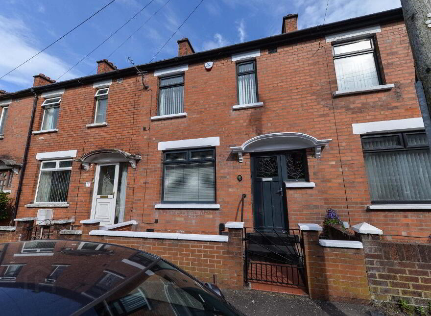 9 Shaw Street, Belfast, BT4 1PT