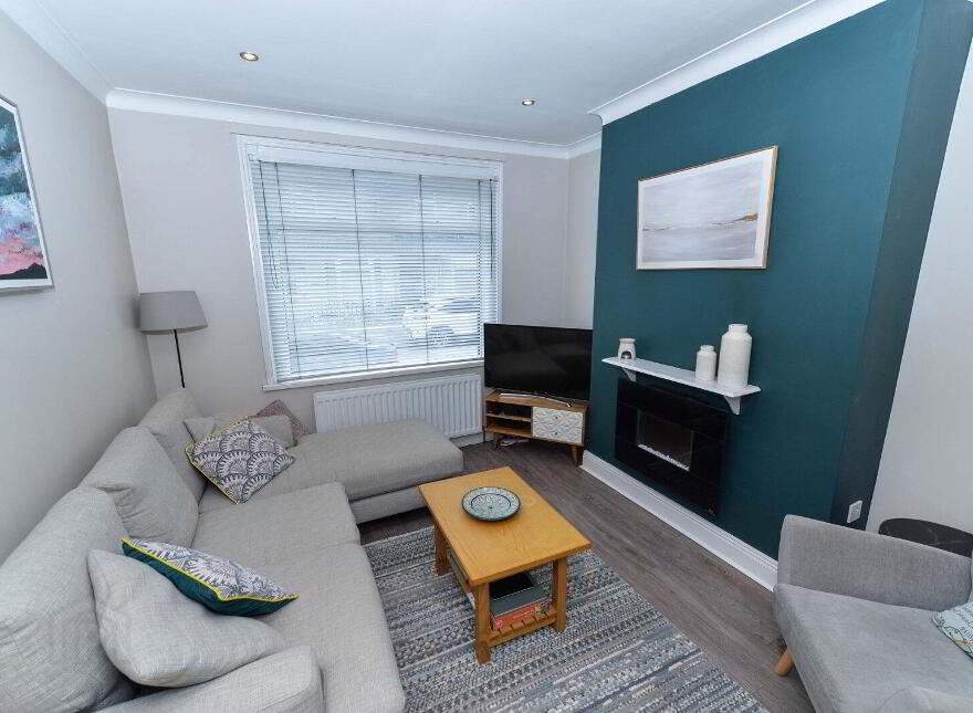 9 Shaw Street, Belfast, BT4 1PT