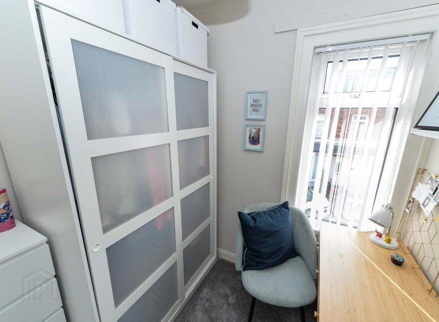 9 Shaw Street, Belfast, BT4 1PT