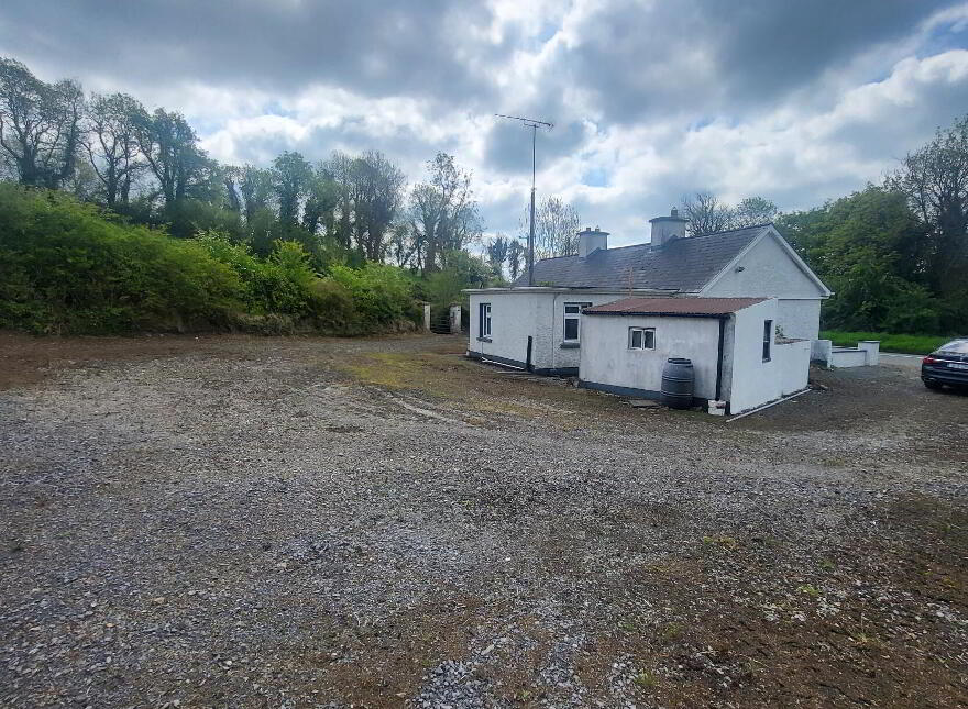 Riverstown, Cloone, Mohill, N41TD26