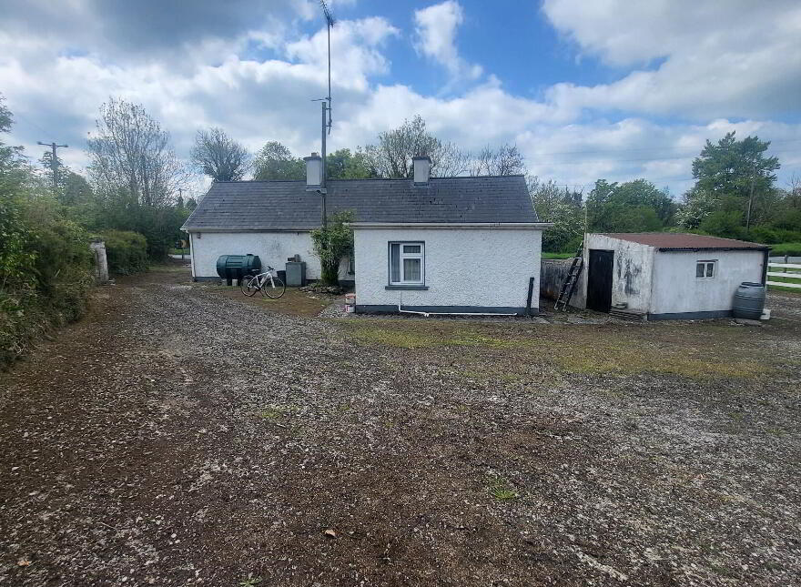 Riverstown, Cloone, Mohill, N41TD26
