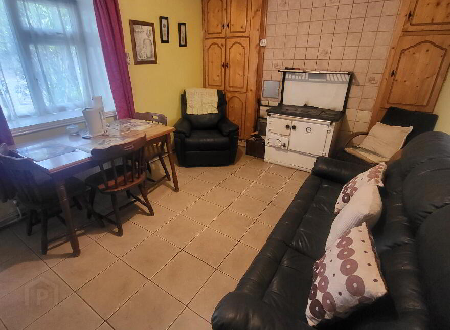 Riverstown, Cloone, Mohill, N41TD26