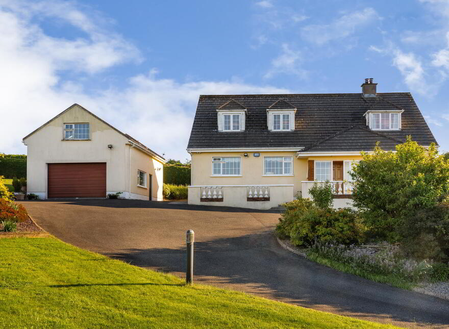 Hillcrest, Highdown Hill, Newcastle, Dublin, D22T026