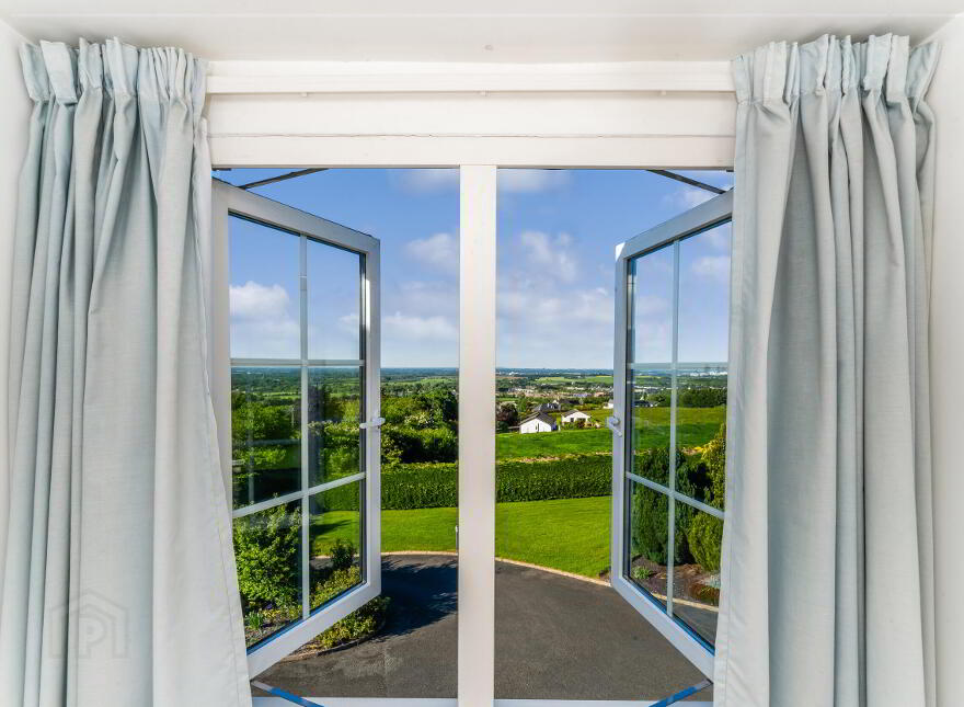 Hillcrest, Highdown Hill, Newcastle, Dublin, D22T026