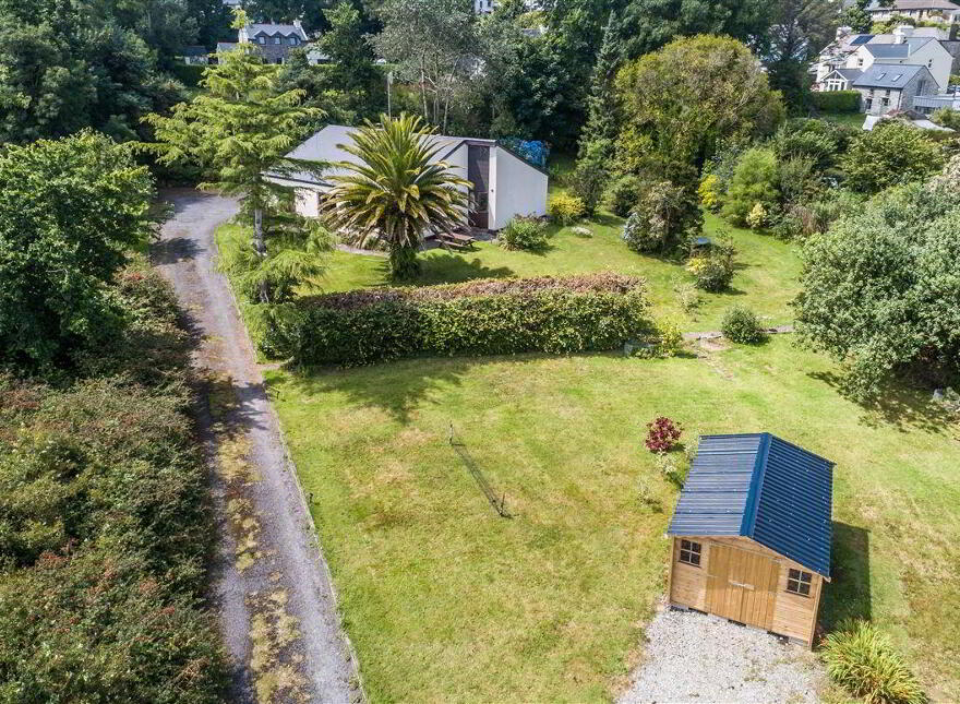 Summerfield, Colla Road, Schull, West, P81D402