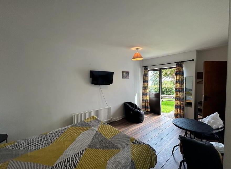 Summerfield, Colla Road, Schull, West, P81D402
