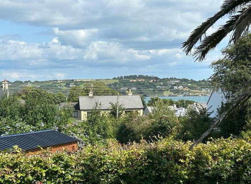 Summerfield, Colla Road, Schull, P81D402