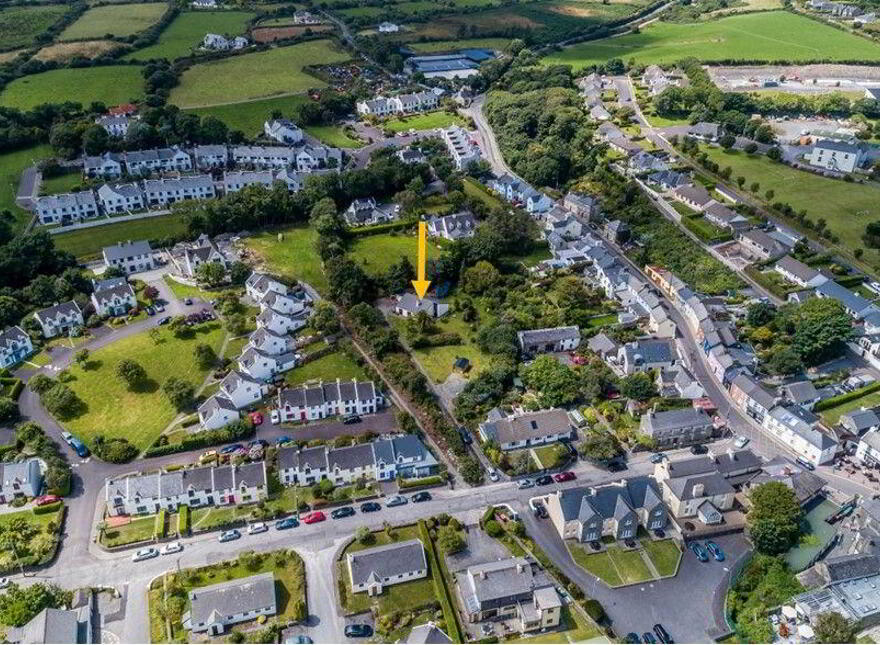 Summerfield, Colla Road, Schull, P81D402