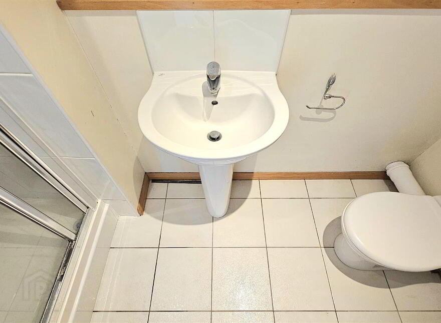 Apt 9 Bayview, 228 Shore Road, Greenisland, Carrickfergus, BT38 8TX