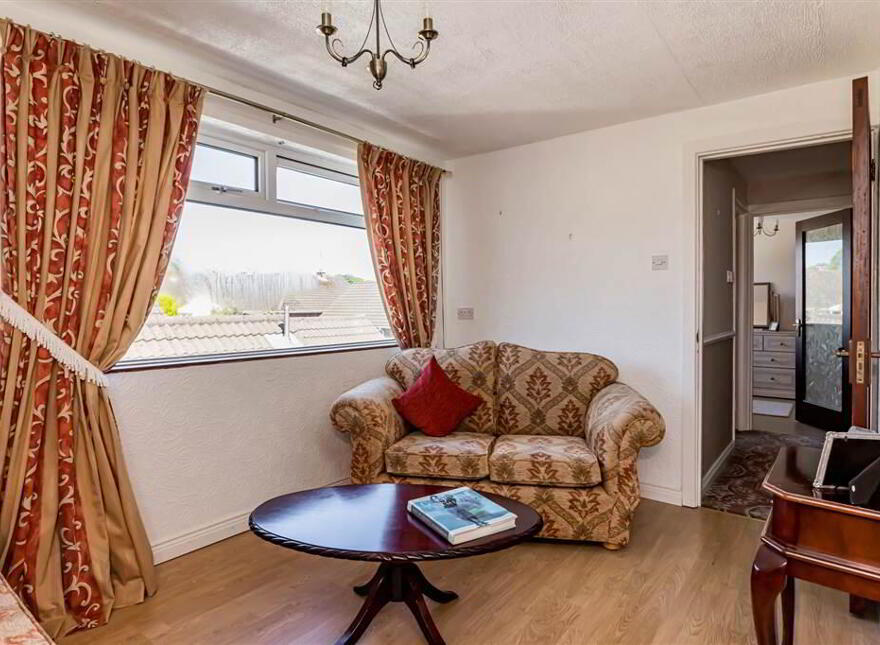13 Station Road, Carnalea, Bangor, BT19 1HD