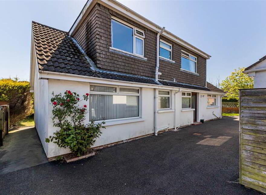 13 Station Road, Carnalea, Bangor, BT19 1HD