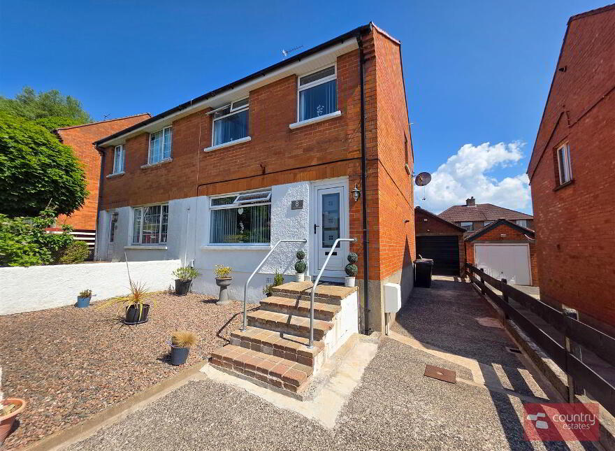 8 Coolehill Crescent, Newtownabbey, BT36 5AB photo