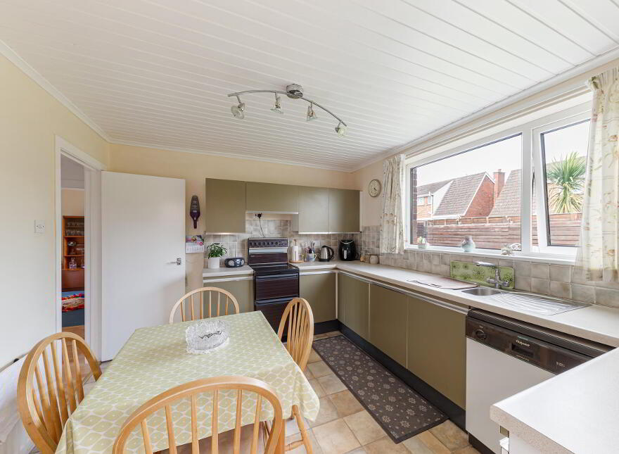 11 Dellmount Road, Bangor, BT20 4TY