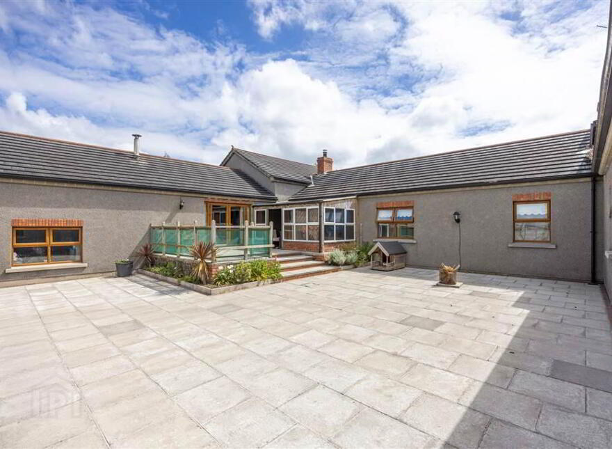 56b Crawfordstown Road, Drumaness, Ballynahinch, BT24 8LZ