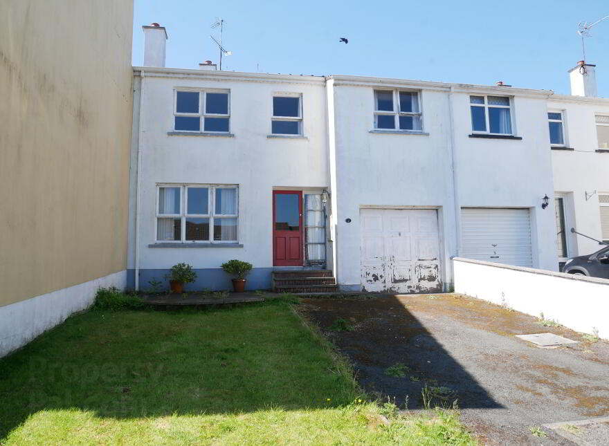 4 Ashgrove, Derrychara, Enniskillen, BT74 6HG photo