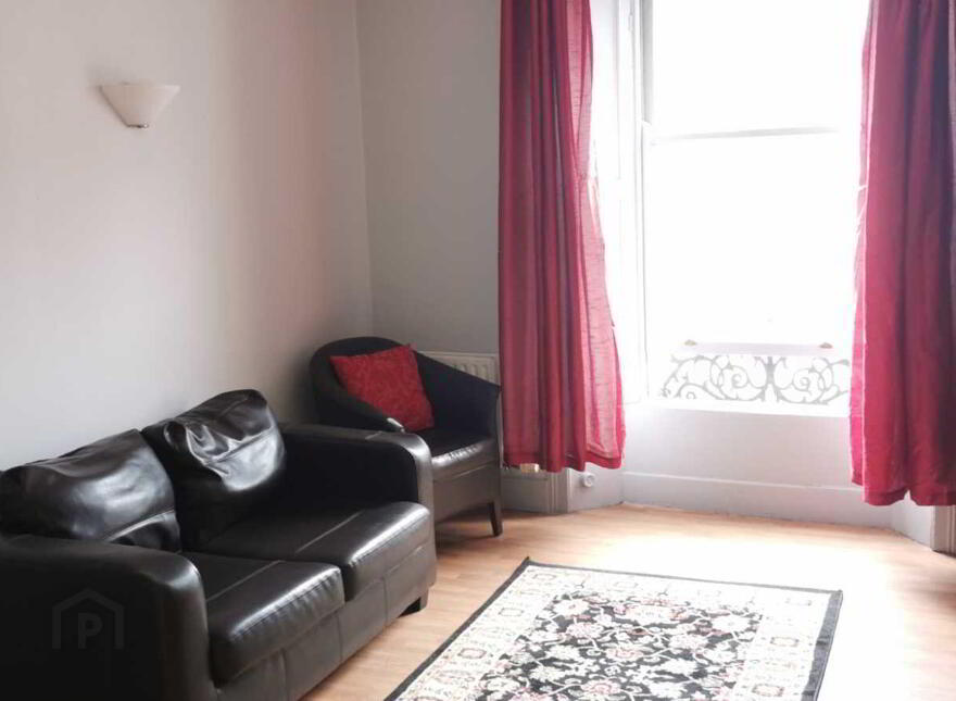39/40 Duke Street, Athy, R14W583