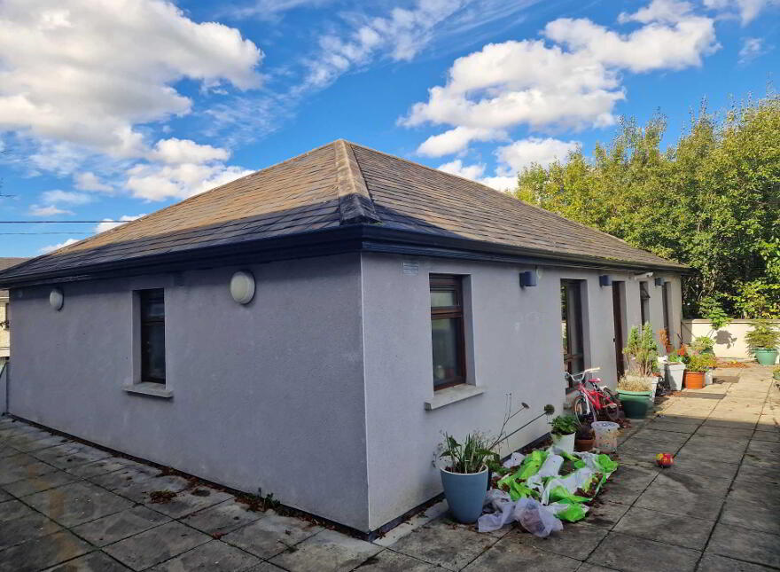 39/40 Duke Street, Athy, R14W583