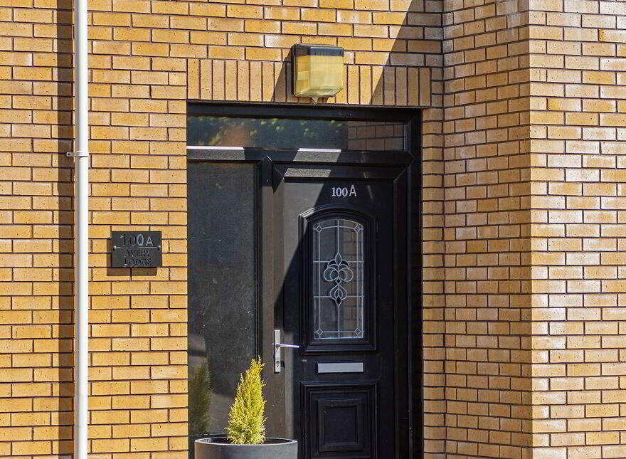 100a Lodge Road, Coleraine, BT52 1NF