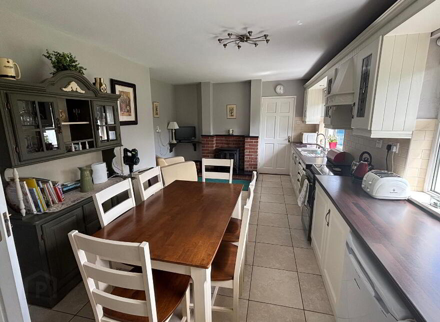 7 Glebe Crest, Donegal Town, F94H4X5