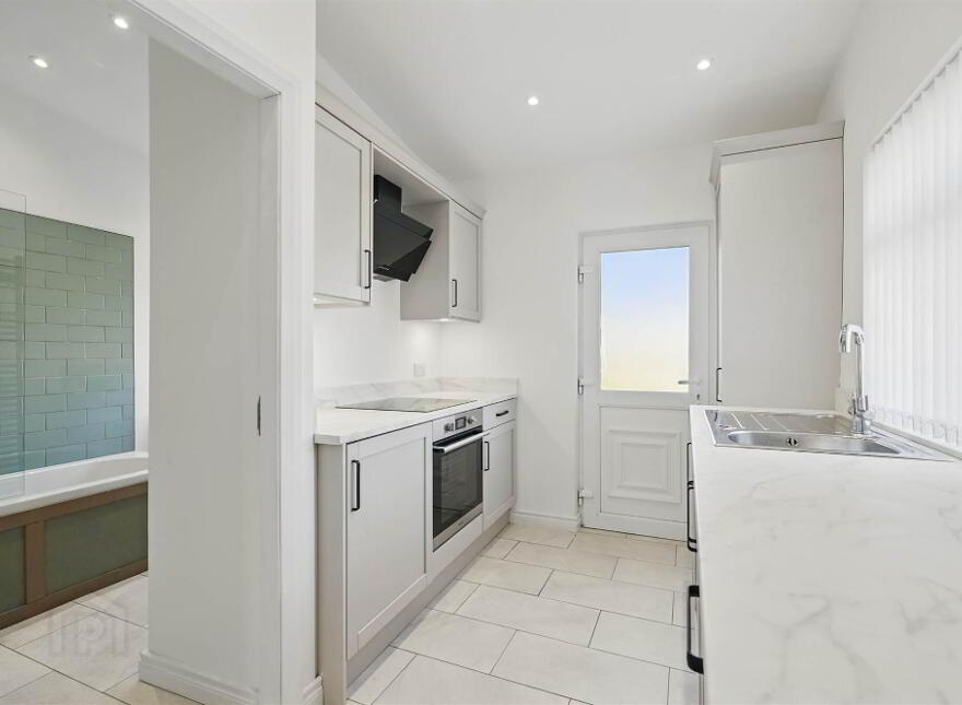 39 Hazelbrook Avenue, Bangor, BT20 3HZ