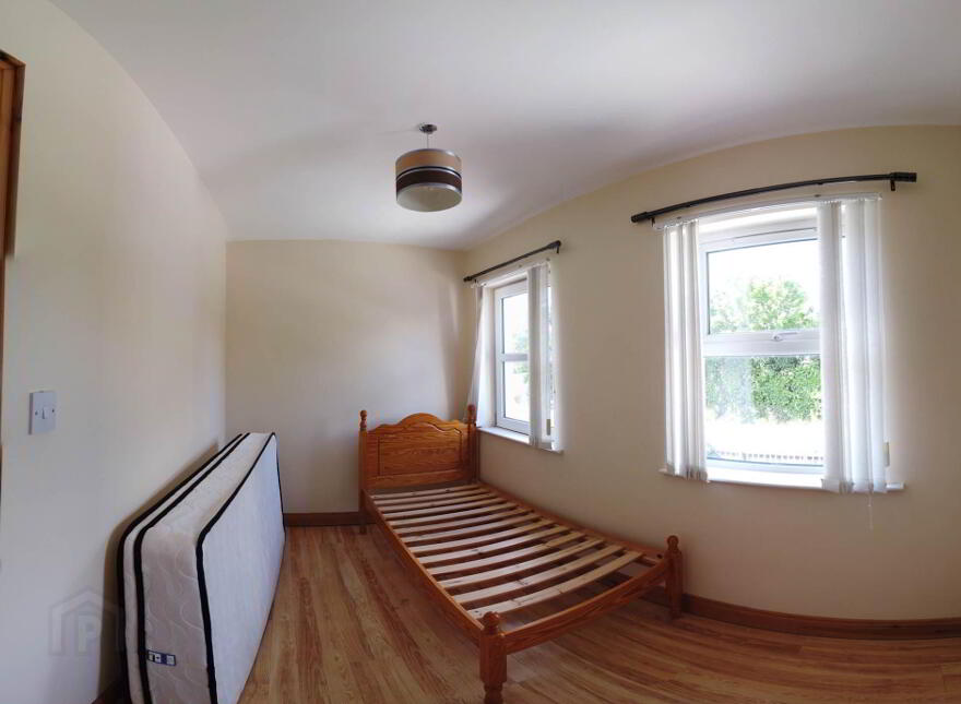 5 Hattersly Park, Lifford, F93CY80