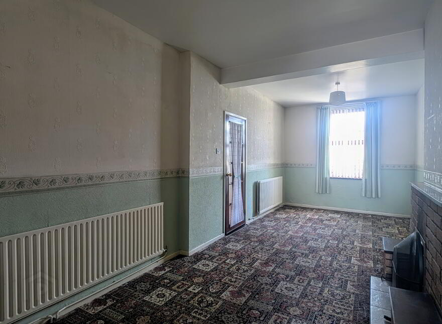4 Ballycastle Road, Coleraine, BT52 2DY