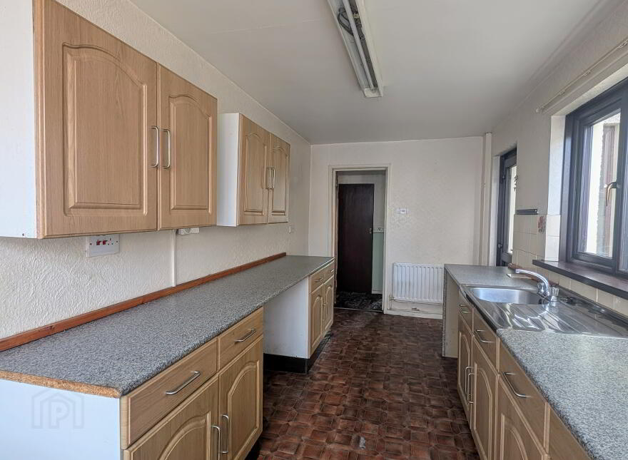 4 Ballycastle Road, Coleraine, BT52 2DY