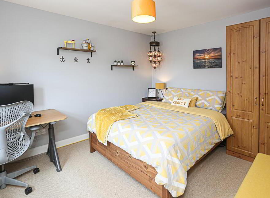 24 Walmer Grove, Bangor, BT19 1GR