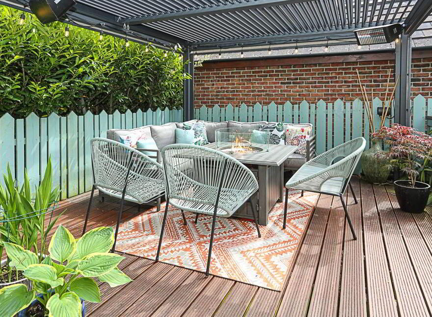 24 Walmer Grove, Bangor, BT19 1GR