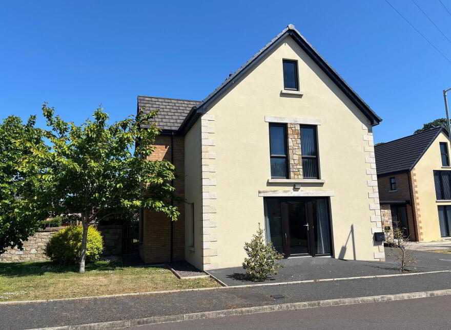 2 Black Lion Park, Magheralin, BT67 0WG photo