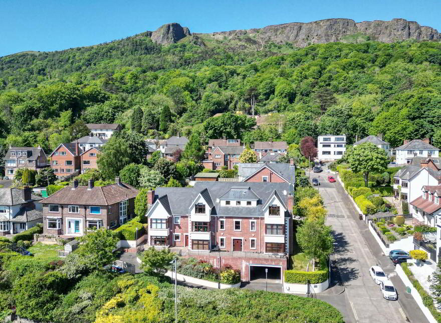 Apt 3, 2 Glencoe Park, Antrim Road, Newtownabbey, BT36 7PT