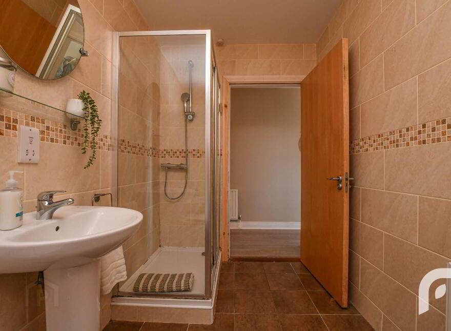 Apt 3, 2 Glencoe Park, Antrim Road, Newtownabbey, BT36 7PT