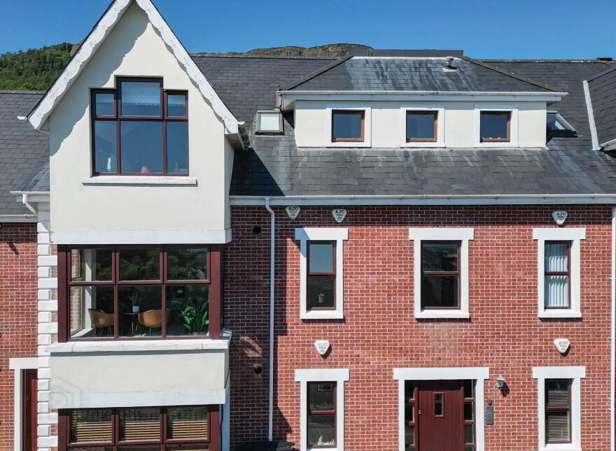 Apt 3, 2 Glencoe Park, Antrim Road, Newtownabbey, BT36 7PT