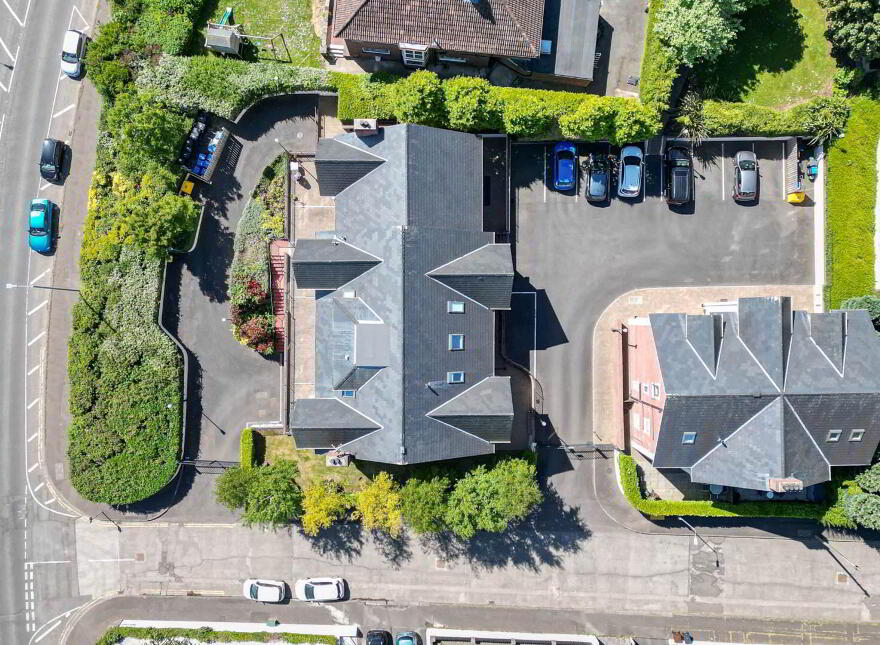 Apt 3, 2 Glencoe Park, Antrim Road, Newtownabbey, BT36 7PT