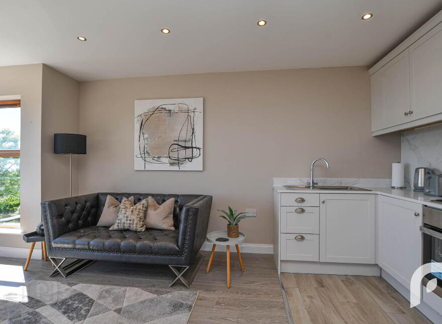 Apt 3, 2 Glencoe Park, Antrim Road, Newtownabbey, BT36 7PT
