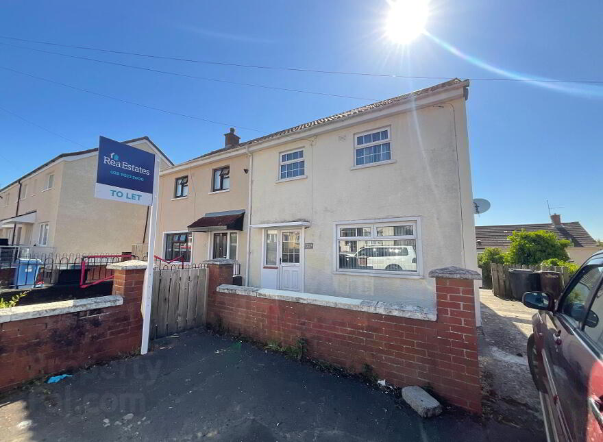 74 Silverstream Avenue, Belfast, BT14 8GP photo