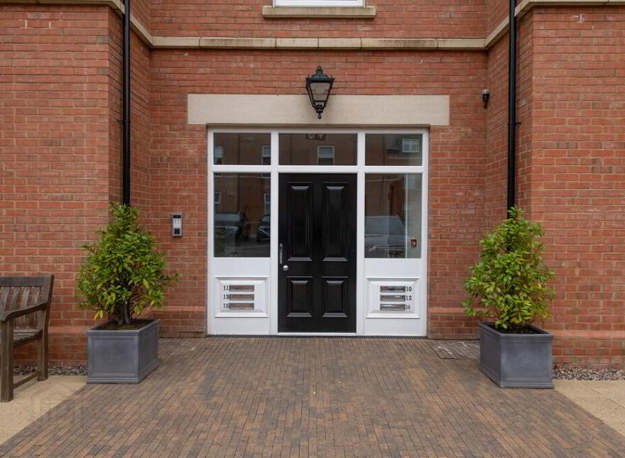 10 Foxbury, Greenisland, Carrickfergus, BT38 8GT