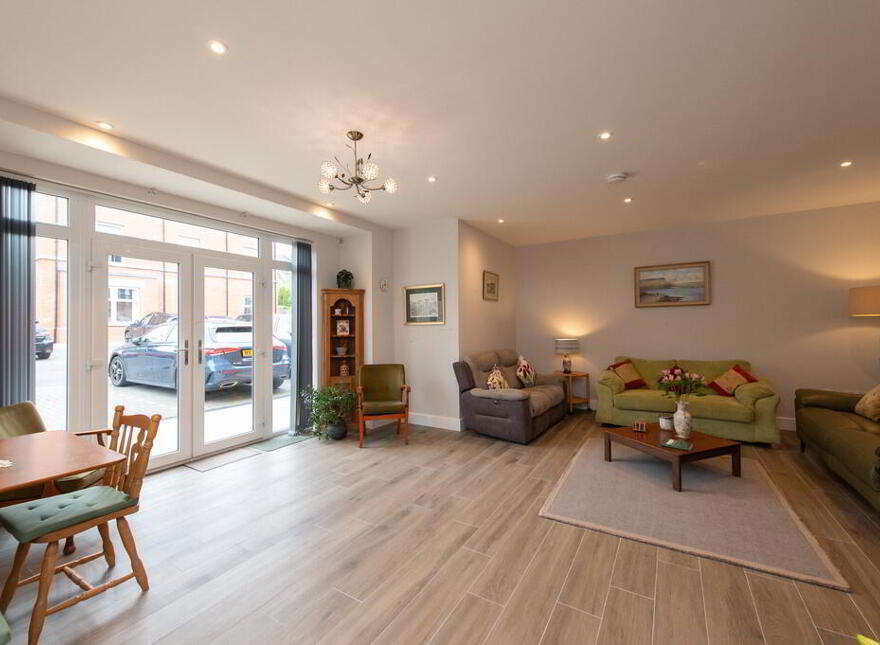 10 Foxbury, Greenisland, Carrickfergus, BT38 8GT