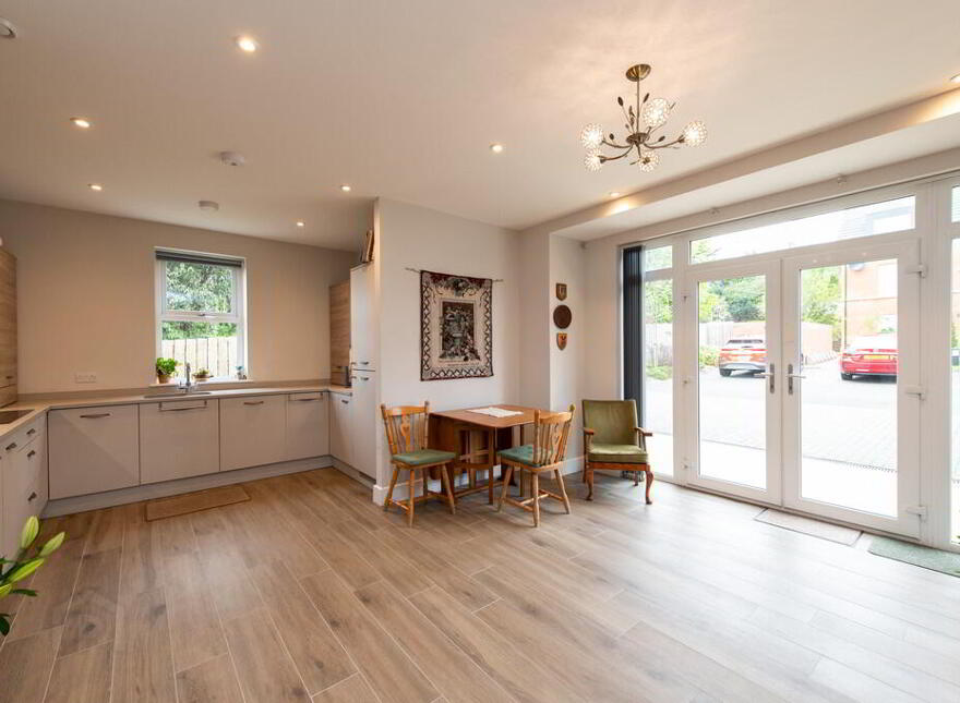 10 Foxbury, Greenisland, Carrickfergus, BT38 8GT