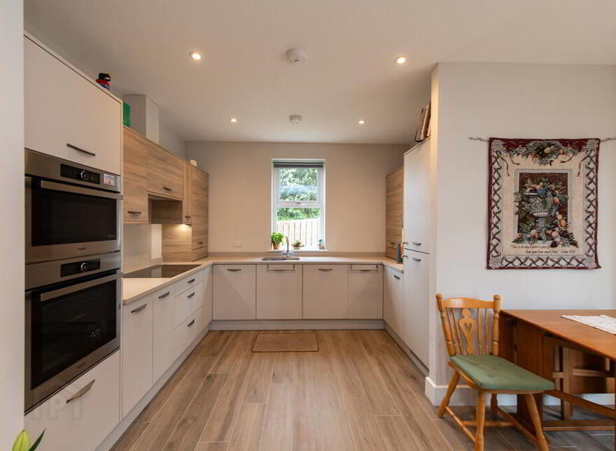 10 Foxbury, Greenisland, Carrickfergus, BT38 8GT
