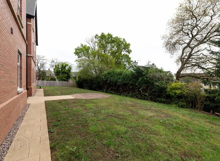 10 Foxbury, Greenisland, Carrickfergus, BT38 8GT