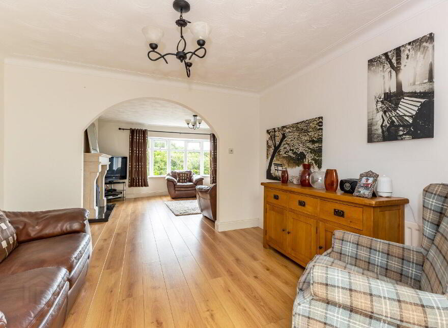 24 Crossgar Road East, Crossgar, Downpatrick, BT30 9ER